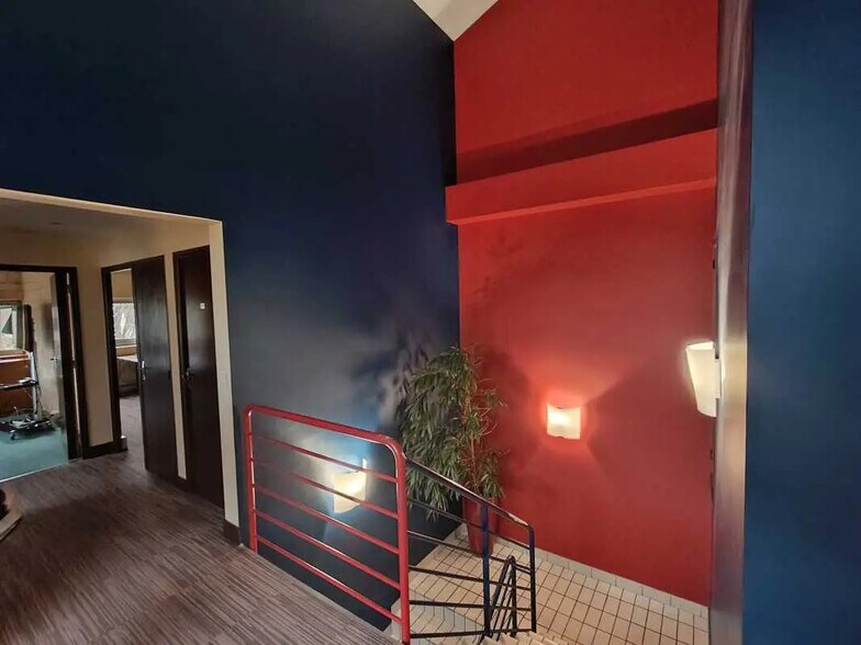 2 Bis Rue Des Coquelicots, Longjumeau for sale - Interior Photo - Image 2 of 15