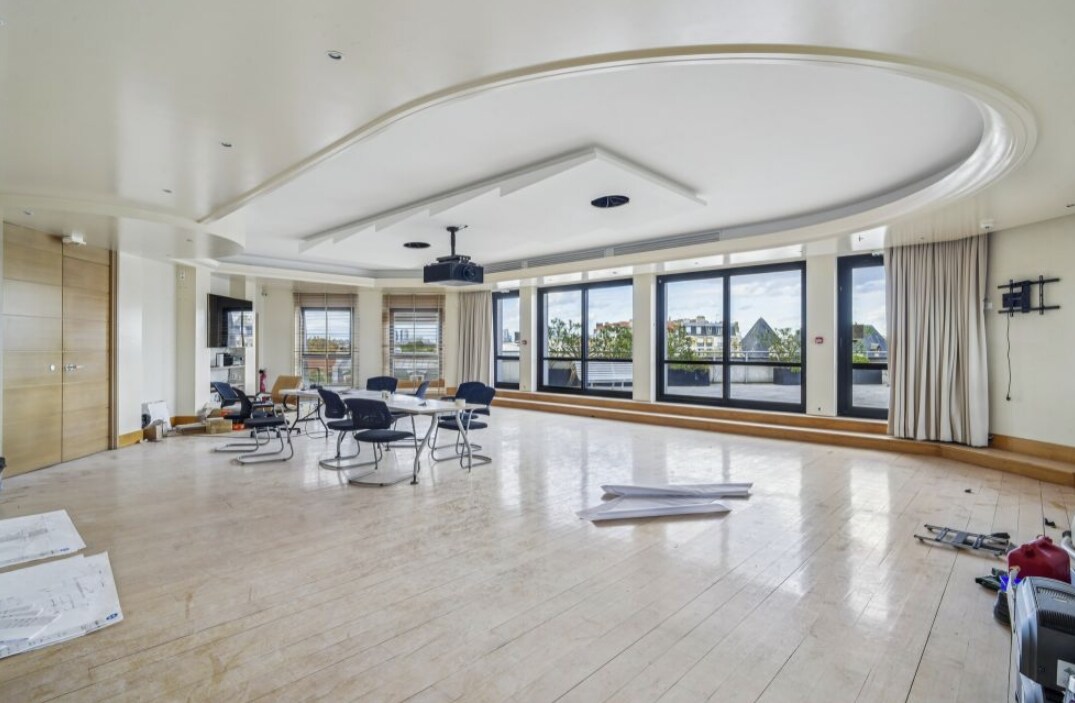 64-70 Avenue Jean Baptiste Clément, Boulogne-Billancourt for lease Interior Photo- Image 1 of 4