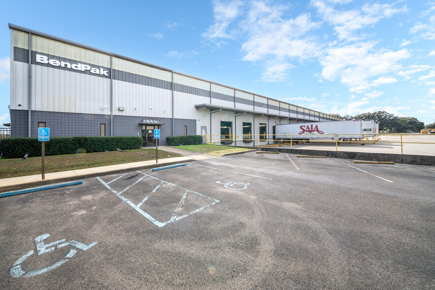 5212 Willis Rd, Theodore, AL for lease - Building Photo - Image 1 of 18