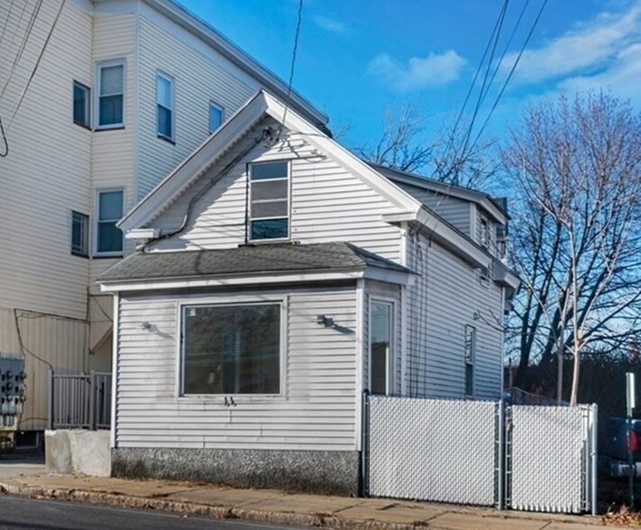 11 Main St, North Andover, MA for sale - Building Photo - Image 1 of 1