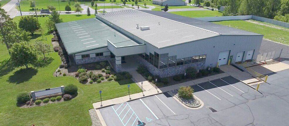 1125 N Cedar Rd, Mason, MI for sale - Building Photo - Image 1 of 1