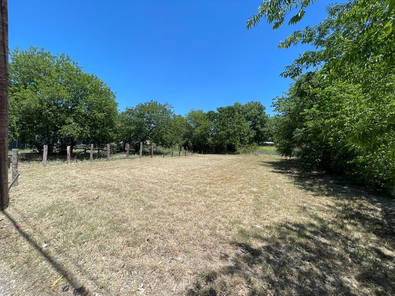 2525 Guadalupe St, San Antonio, TX for sale - Primary Photo - Image 1 of 1