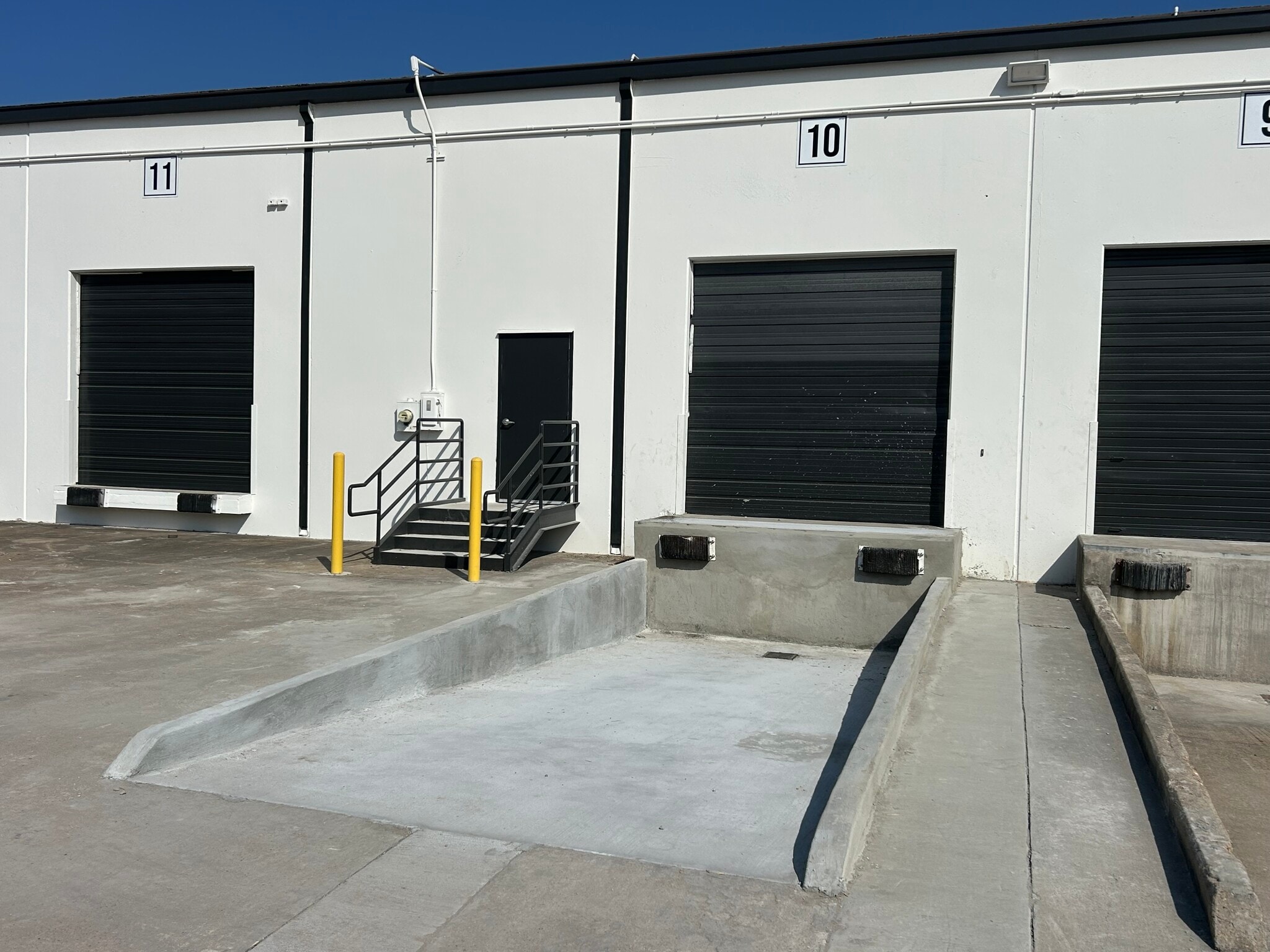 6001 Stonington St, Houston, TX for lease Interior Photo- Image 1 of 2