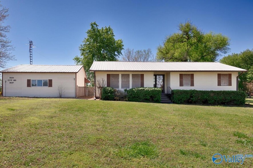 1124 County Road 1437, Vinemont, AL for sale - Building Photo - Image 1 of 1