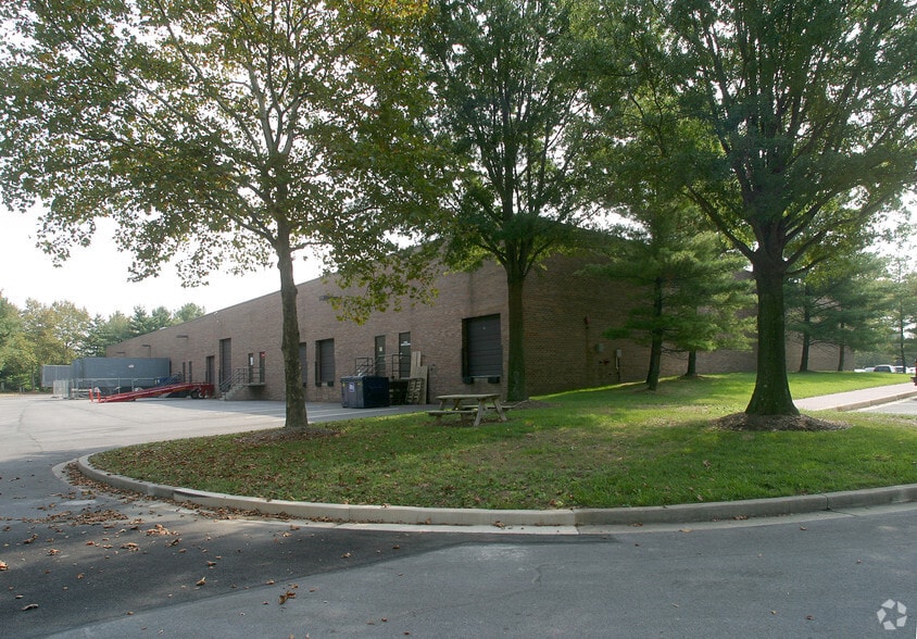 9251 Rumsey Rd, Columbia, MD for sale - Building Photo - Image 3 of 7