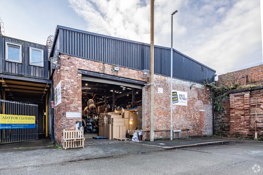 2-10 St Johns Rd, Bootle for lease - Building Photo - Image 3 of 4