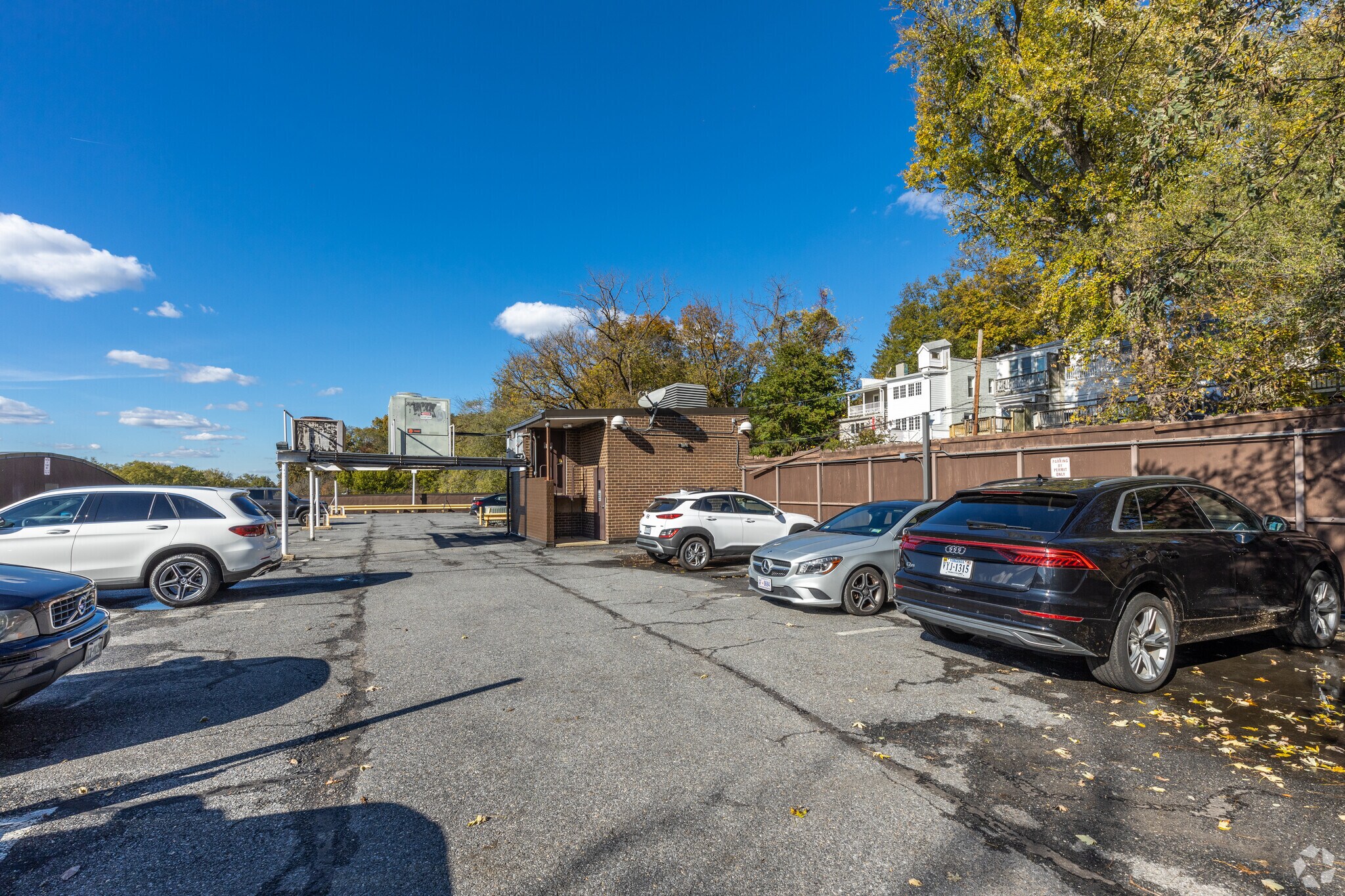 5185 MacArthur Blvd NW, Washington, DC 20016 MacArthur Professional