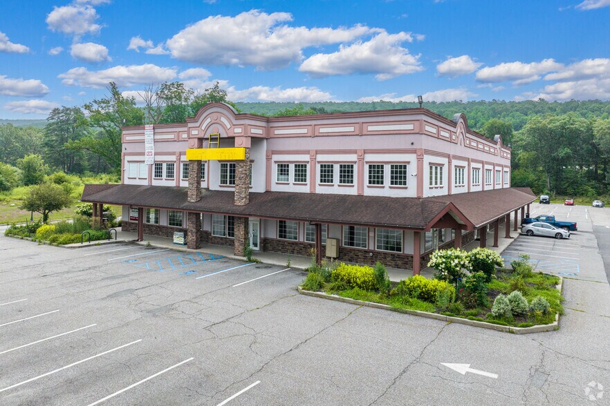 22 US Highway 6, Port Jervis, NY for sale - Building Photo - Image 1 of 1