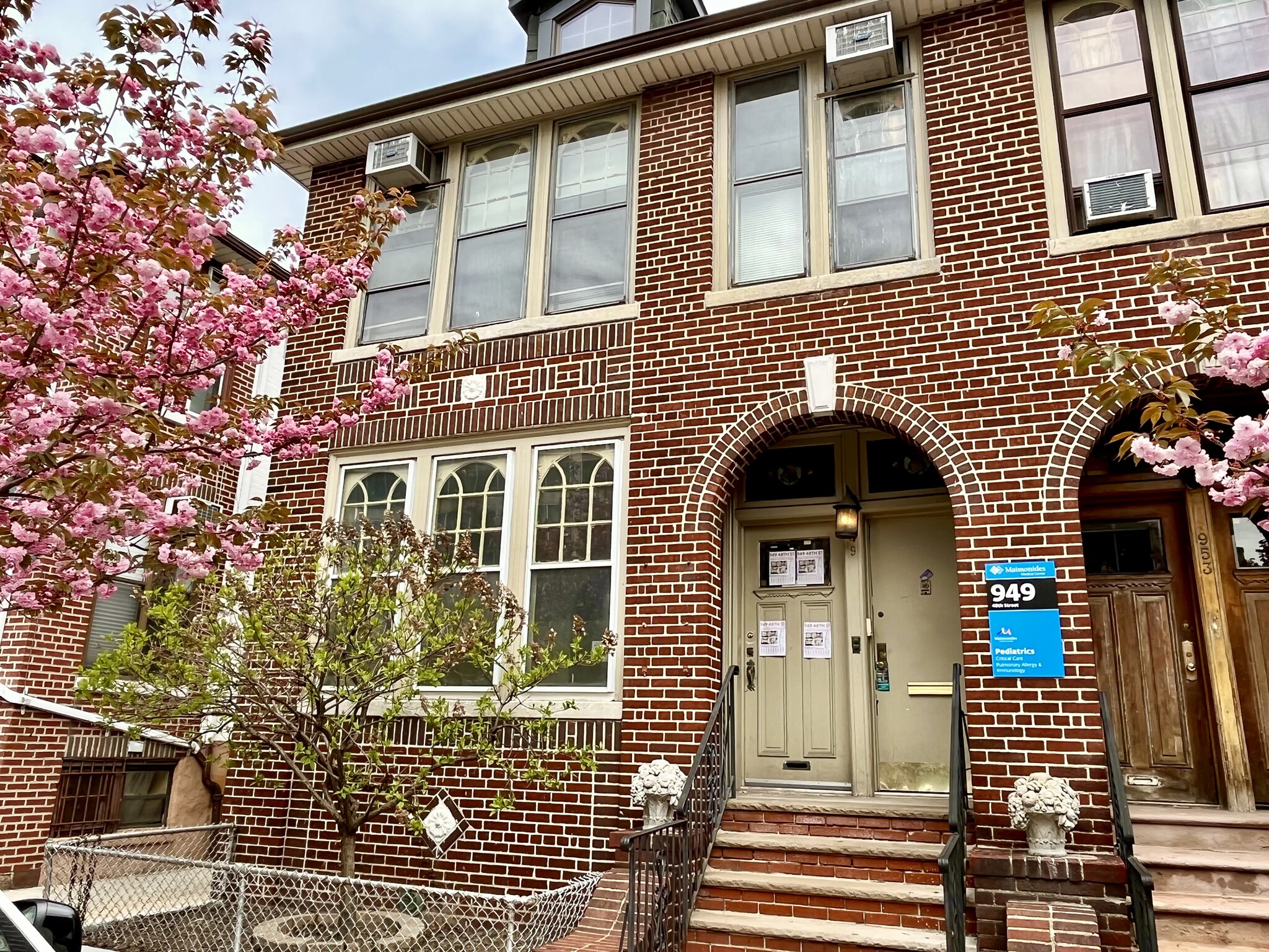 949 48th St, Brooklyn, NY for lease Primary Photo- Image 1 of 23