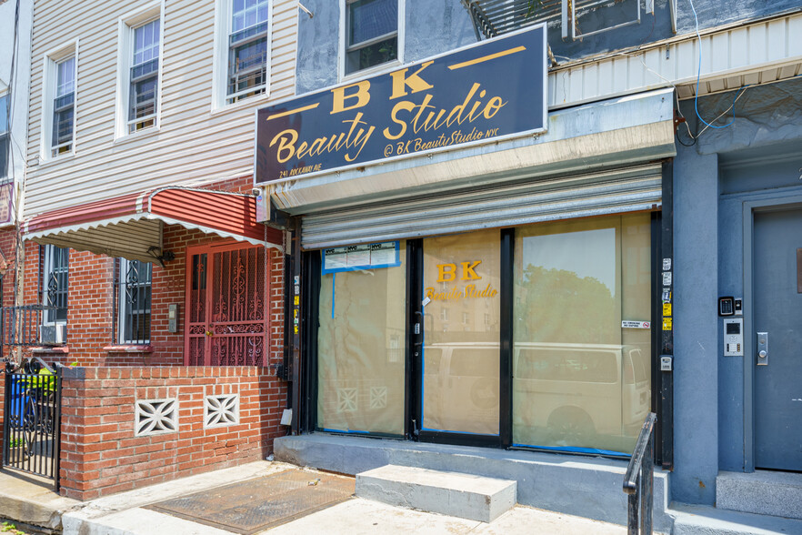 241 Rockaway Ave, Brooklyn, NY for sale - Building Photo - Image 1 of 1