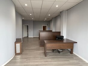 458 Salem St, Medford, MA for lease Interior Photo- Image 1 of 7