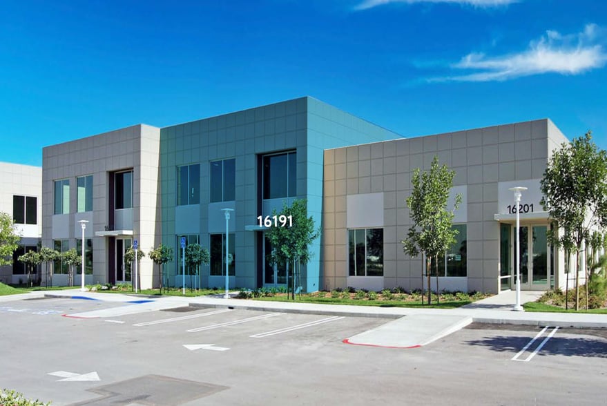 16181-16201 Scientific Way, Irvine, CA for lease - Building Photo - Image 1 of 4
