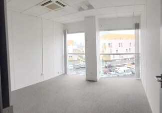 More details for Rue Emile Zola, Bezons - Office for Lease