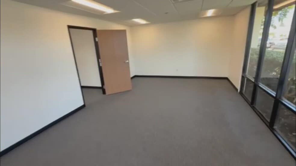 1160 Pioneer Way, El Cajon, CA for lease - Commercial Listing Video - Image 2 of 3