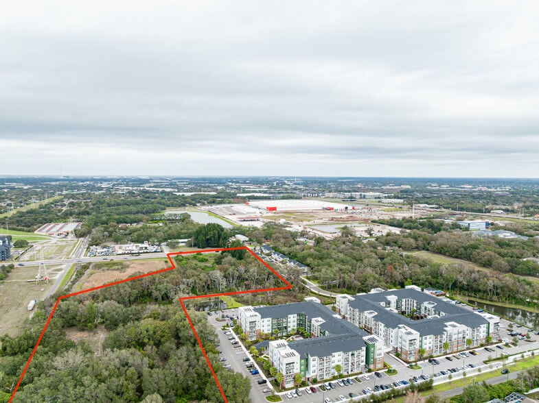 8711 Causeway Blvd, Tampa, FL for sale - Building Photo - Image 3 of 6