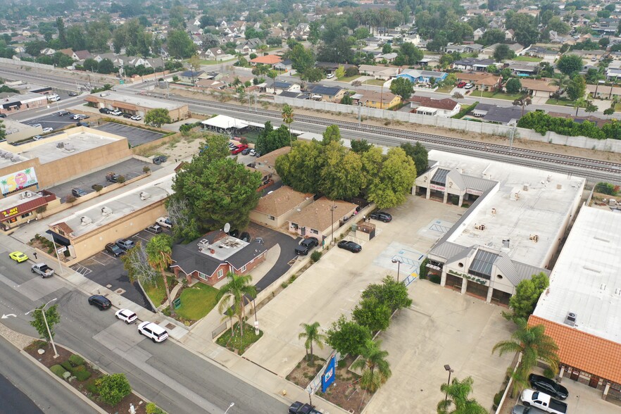 947 Route 66, Glendora, CA for lease - Building Photo - Image 2 of 7