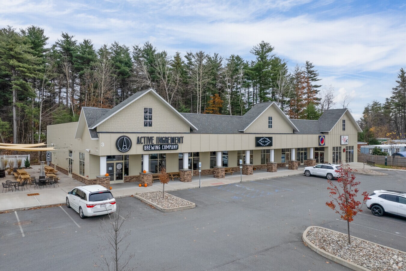 2443 US9, Malta, NY 12118