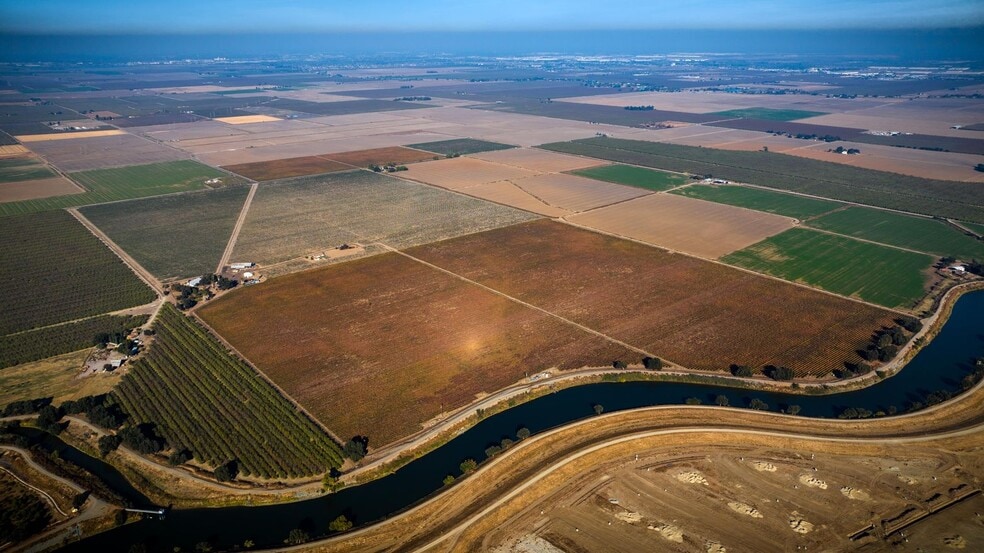 Claussen Ranch Vineyard, Stockton, CA for sale - Building Photo - Image 3 of 8