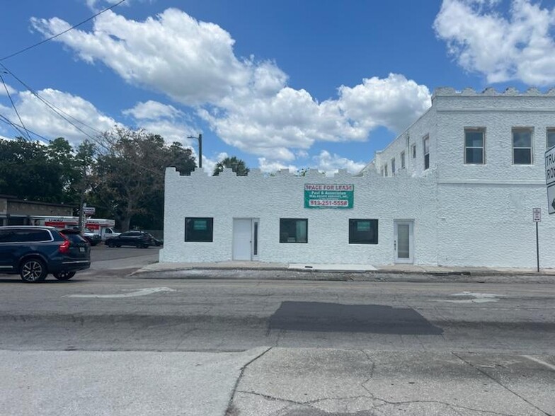 114 E Columbus Dr, Tampa, FL for lease - Building Photo - Image 1 of 4