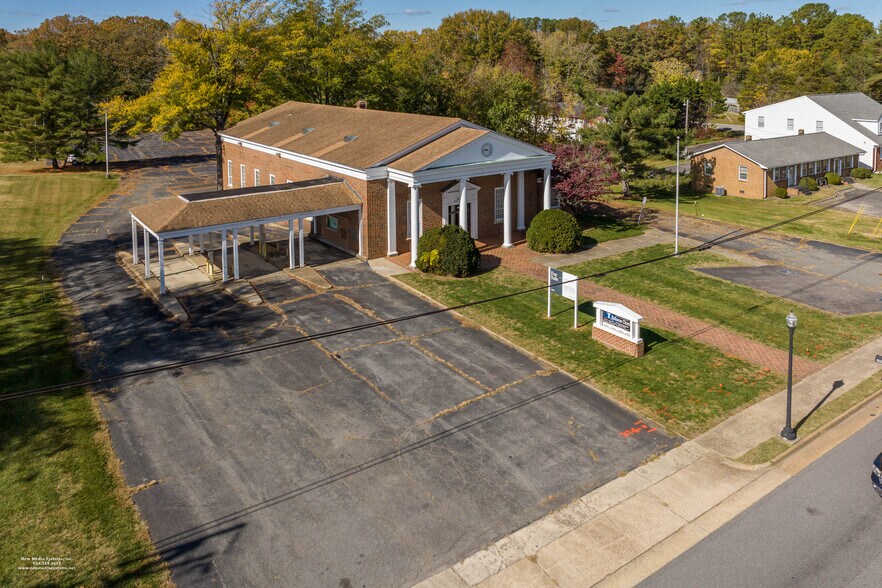 3009 W River Rd, Goochland, VA 23063 Retail for Sale