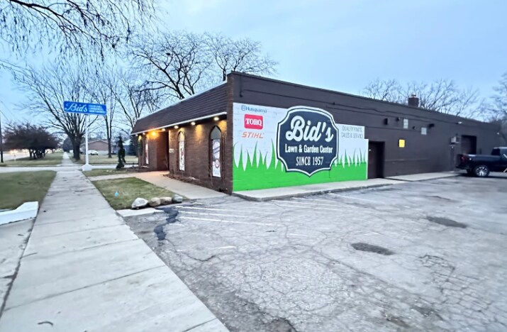 11276 E 10 Mile Rd, Warren, MI for sale Building Photo- Image 1 of 1