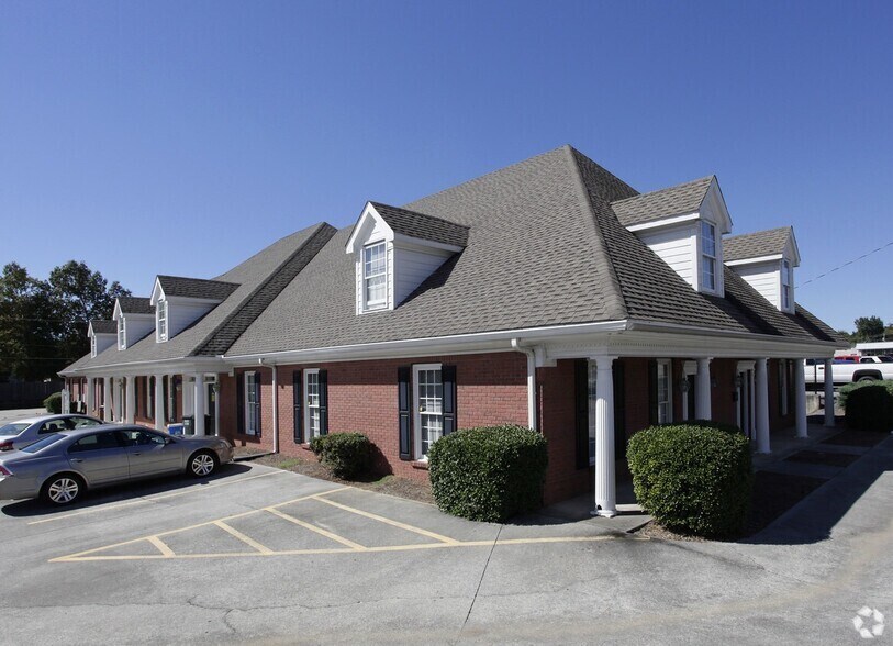 105 Laurel Creek Rd, Calhoun, GA for sale - Primary Photo - Image 1 of 1