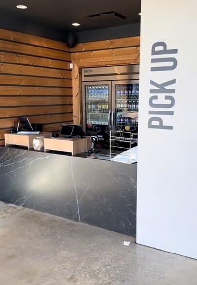 5006 E Fowler Ave, Tampa, FL for sale - Building Photo - Image 1 of 1