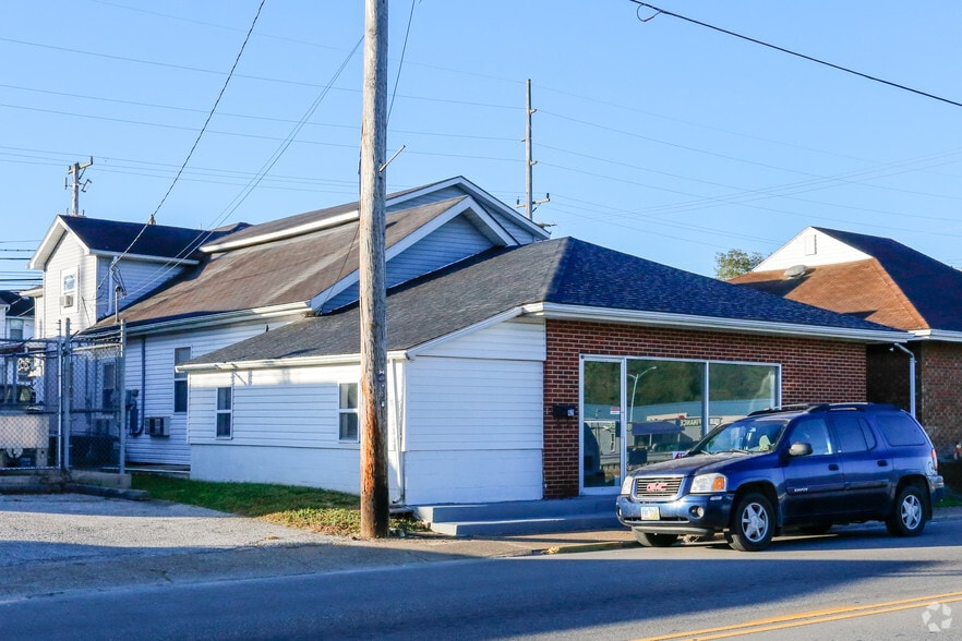 421 3rd Ave, Chesapeake, OH for sale - Primary Photo - Image 1 of 1