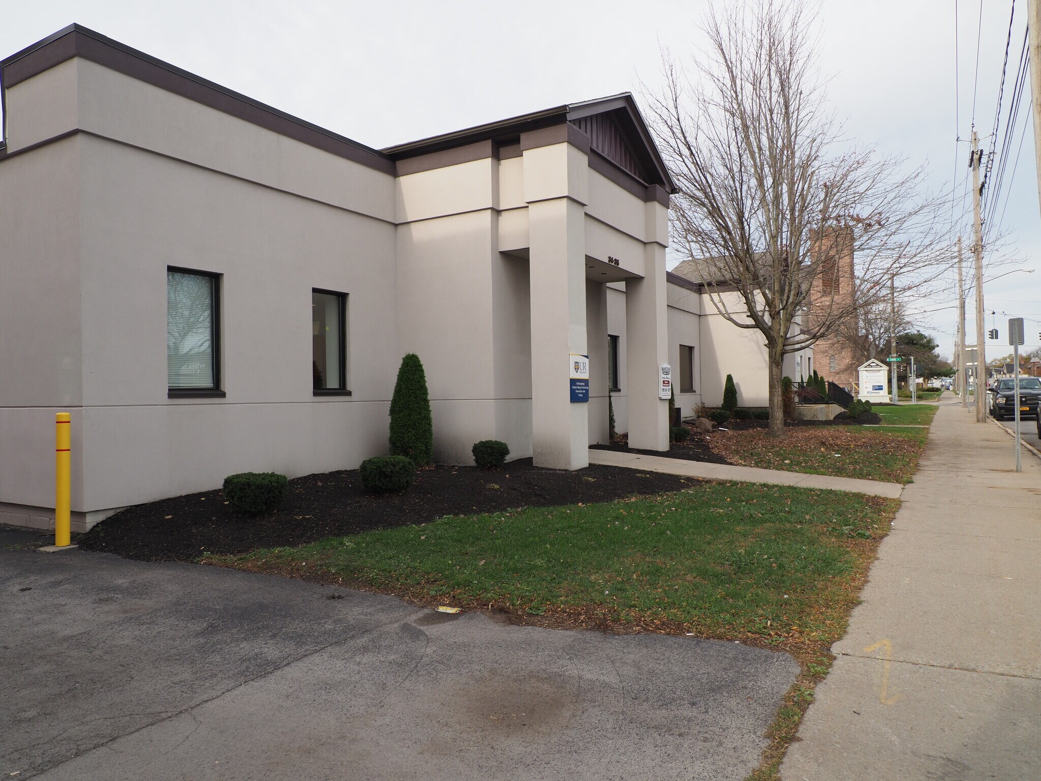 32 Ellicott Ave, Batavia, NY 14020 Downtown Office Space