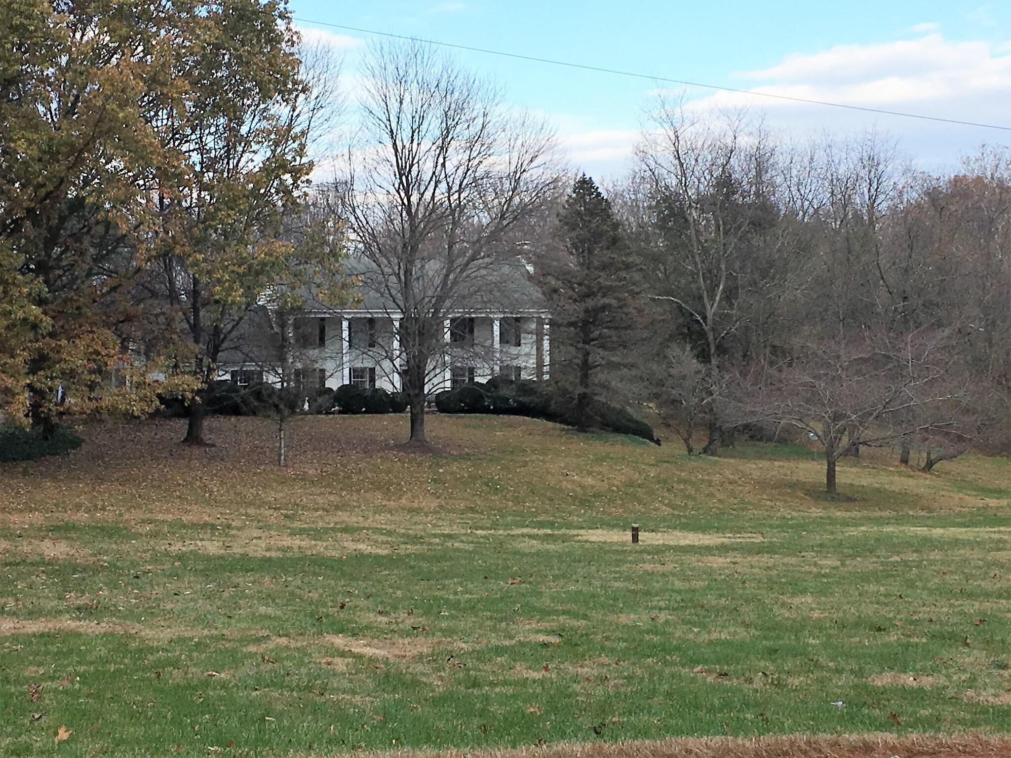 9221 Warfield Rd, Laytonsville, MD 20882