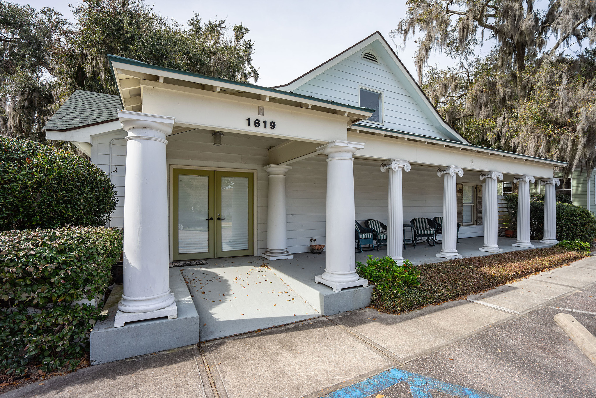 1619 Paris Ave, Port Royal, SC for sale Building Photo- Image 1 of 1