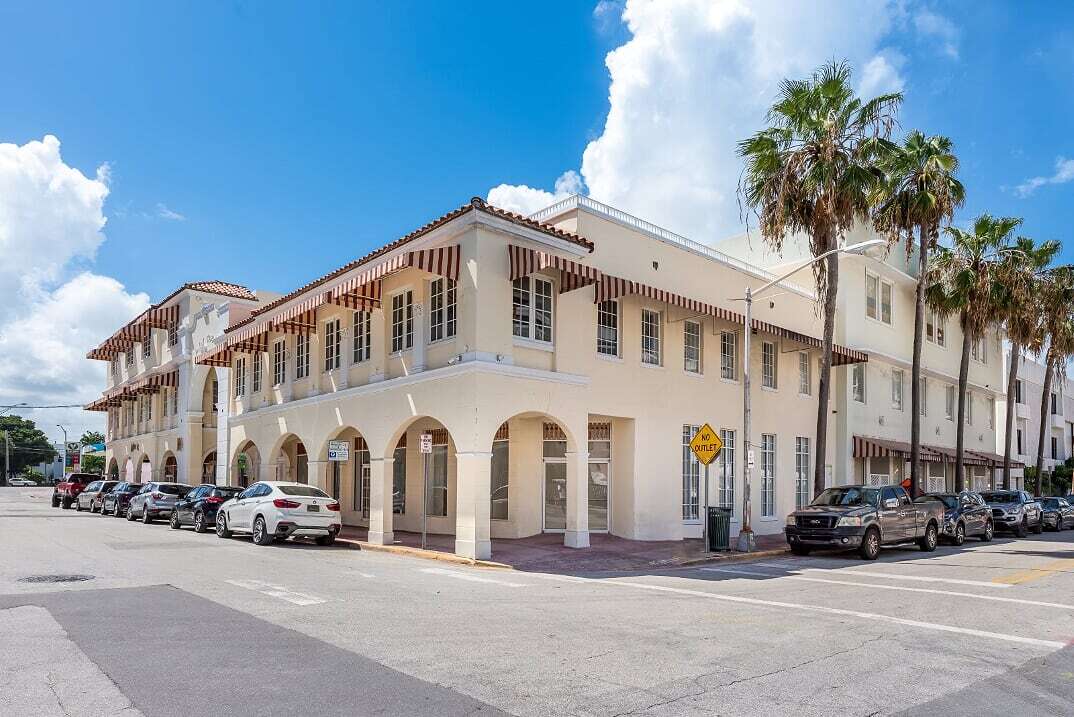 309 23rd St Miami Beach Fl 33139 Palm Court Offices Retail Loopnet Com