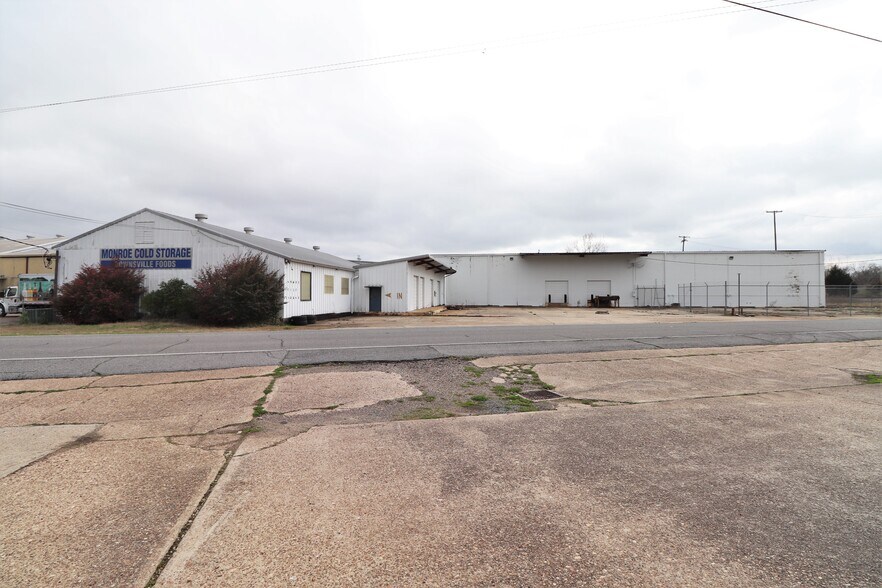 2920 Commerce St, Monroe, LA for sale - Building Photo - Image 1 of 1