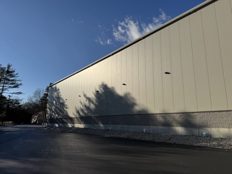 3 Patterson Rd, Shirley, MA for lease - Building Photo - Image 3 of 12