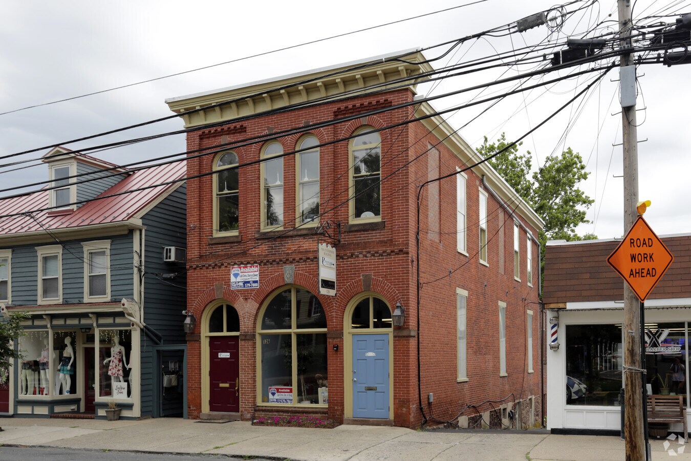 126 S State St, Newtown, PA 18940