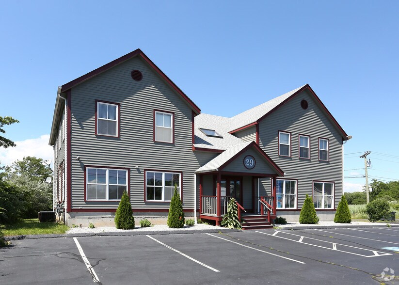 29 Boston Post Rd, Madison, CT 06443