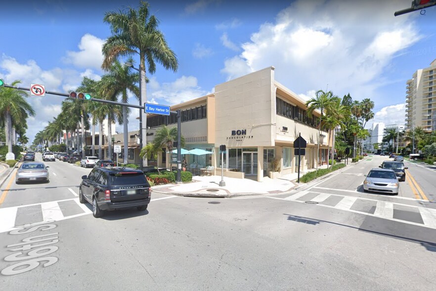 1001-1023 Kane Concourse, Bay Harbor Islands, FL for sale - Building Photo - Image 1 of 1