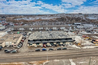 911 46th Ave SE, Calgary, AB - AERIAL  map view - Image1