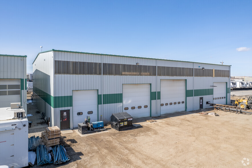 80042 E 475 Ave, High River, AB for sale - Building Photo - Image 3 of 8