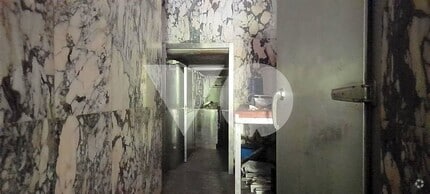 Retail in Madrid, Madrid for lease Interior Photo- Image 2 of 5