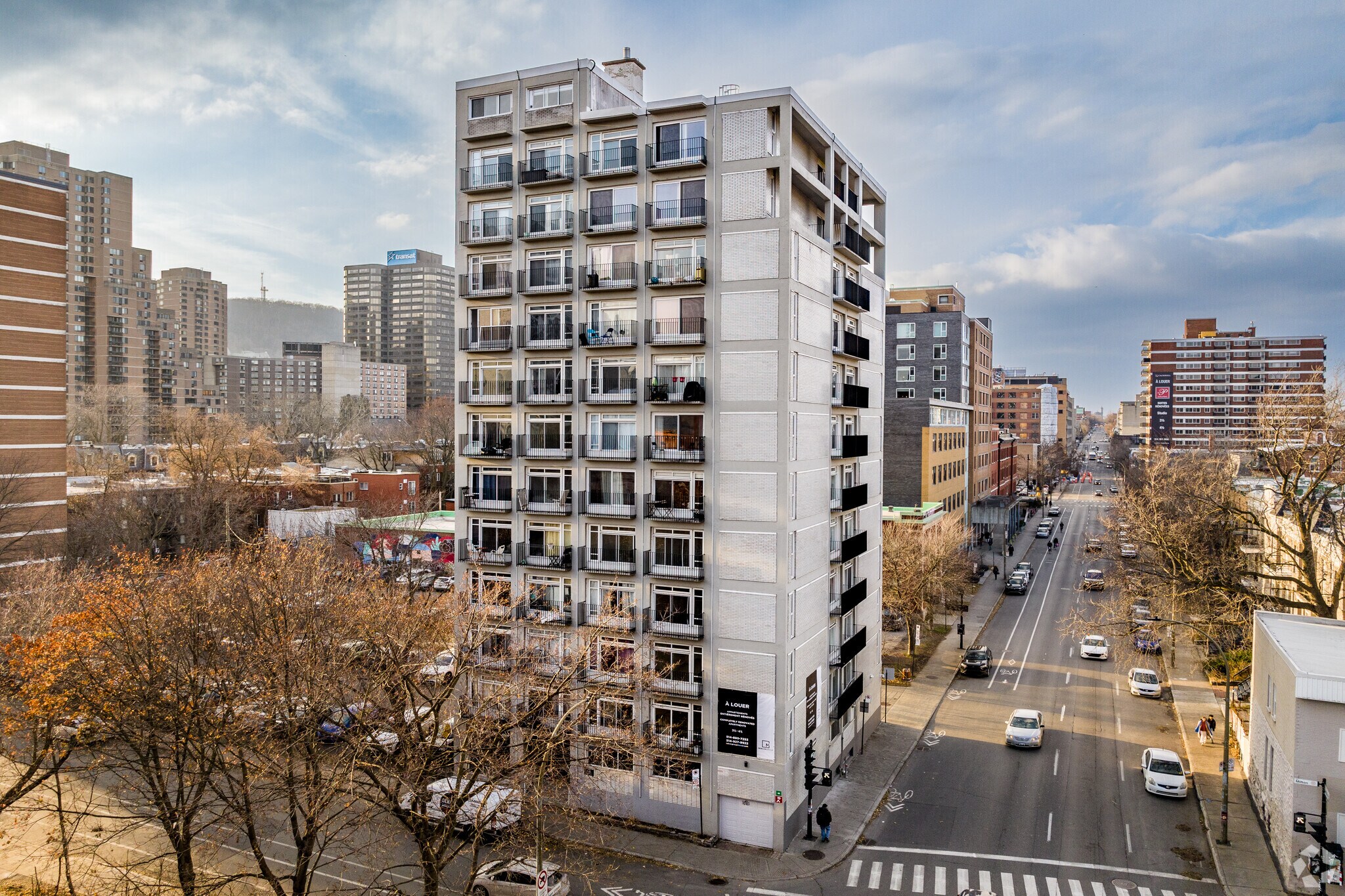 105 Rue Milton, Montréal, QC for sale Building Photo- Image 1 of 29