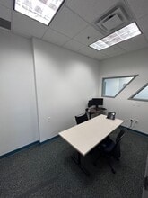 306 W Michigan St, Duluth, MN for lease Interior Photo- Image 2 of 13