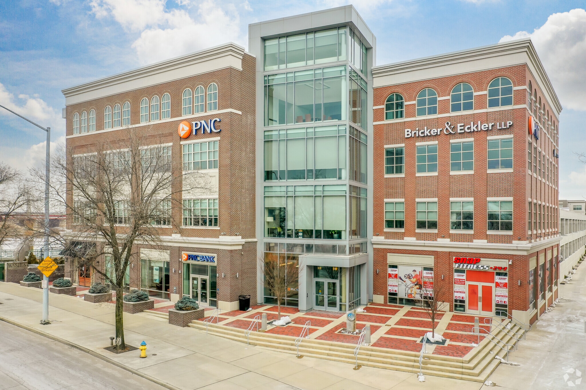 340 E 1st St, Dayton, OH for lease Primary Photo- Image 1 of 7