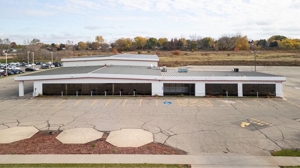 4444 Highway 52 N, Rochester, MN for sale - Building Photo - Image 3 of 28