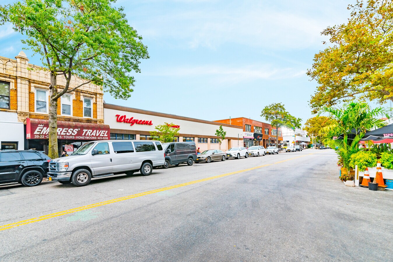 39023920 Bell Blvd, Bayside, NY 11361