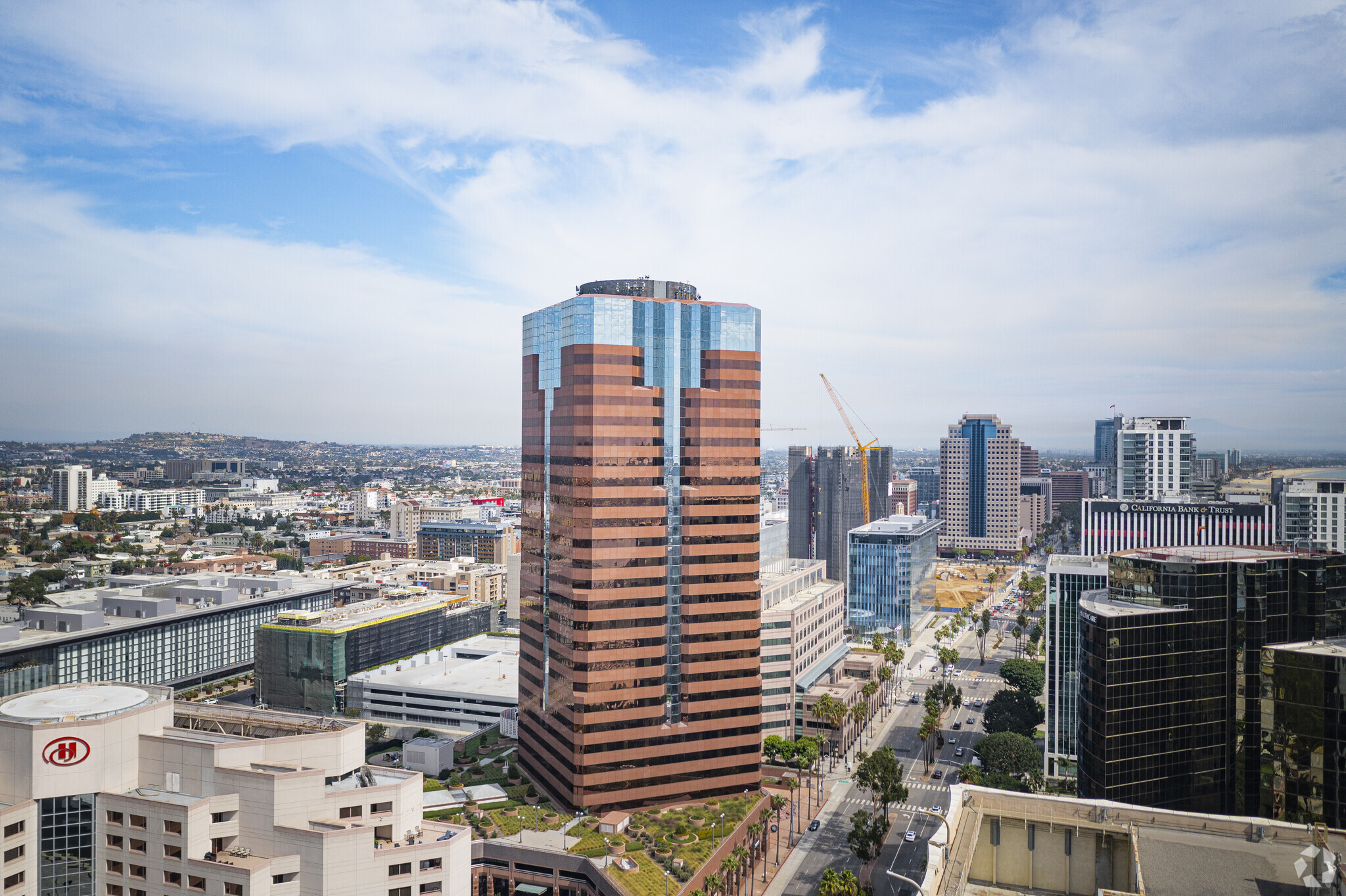 1 World Trade Ctr, Long Beach, CA for lease Building Photo- Image 1 of 26