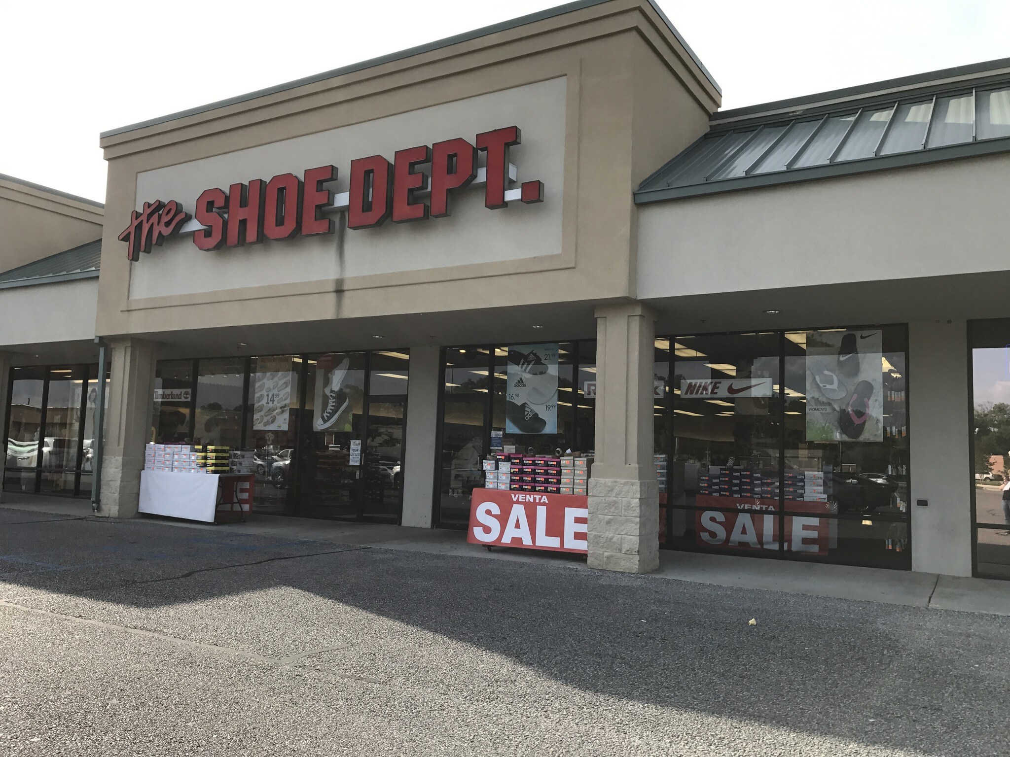 5647 Main St, Zachary, LA for lease Primary Photo- Image 1 of 7