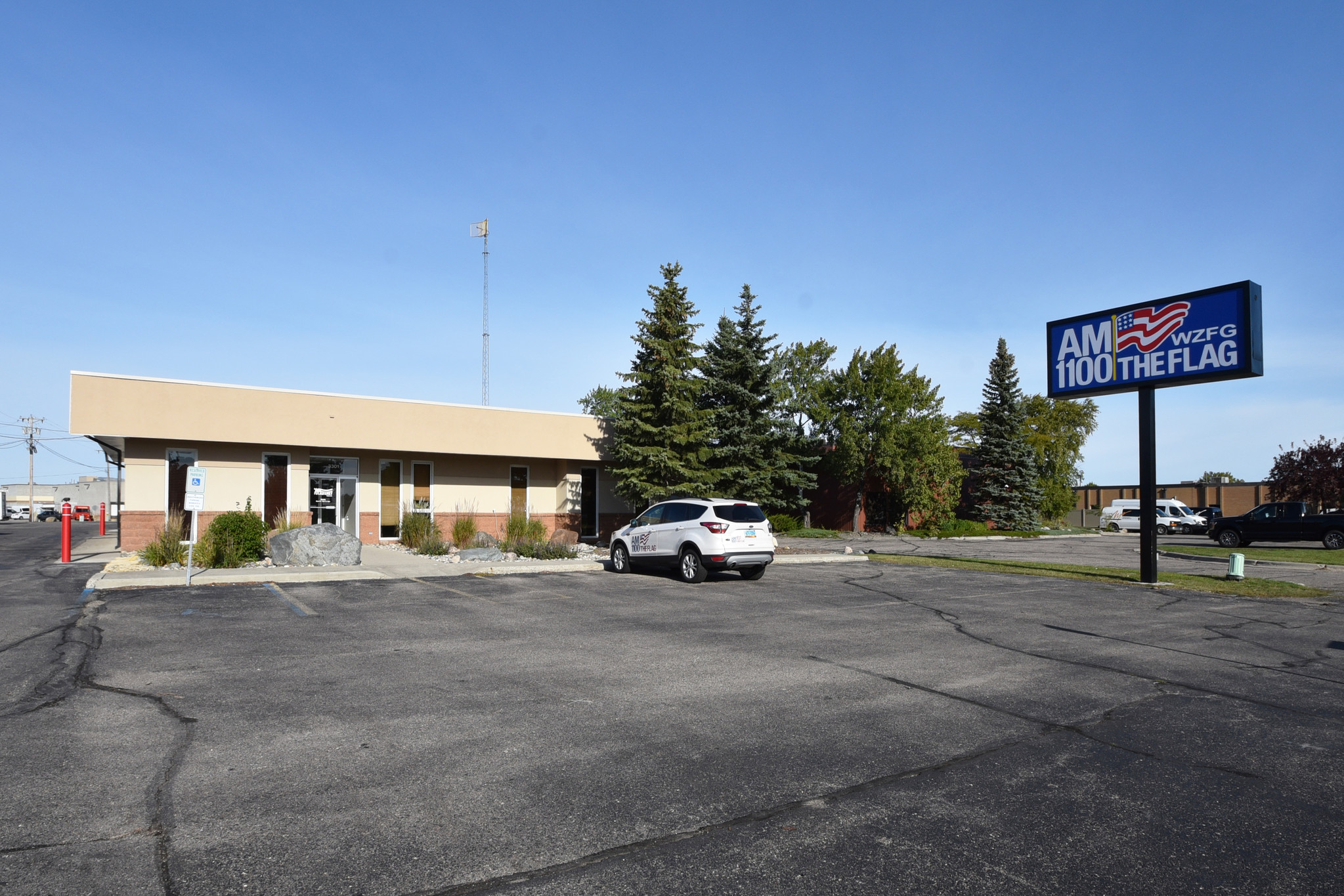 3301 University Dr S, Fargo, ND for sale Primary Photo- Image 1 of 1