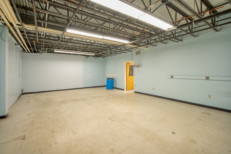 119 Herbert St, Framingham, MA for lease - Building Photo - Image 3 of 3