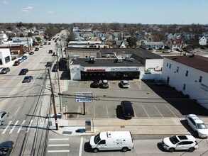 365 S Bayview Ave, Freeport, NY - AERIAL  map view - Image1